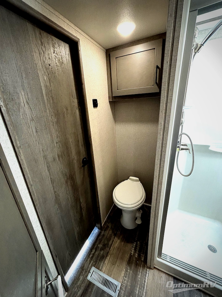 2019 Keystone Raptor 415 Photo 8
