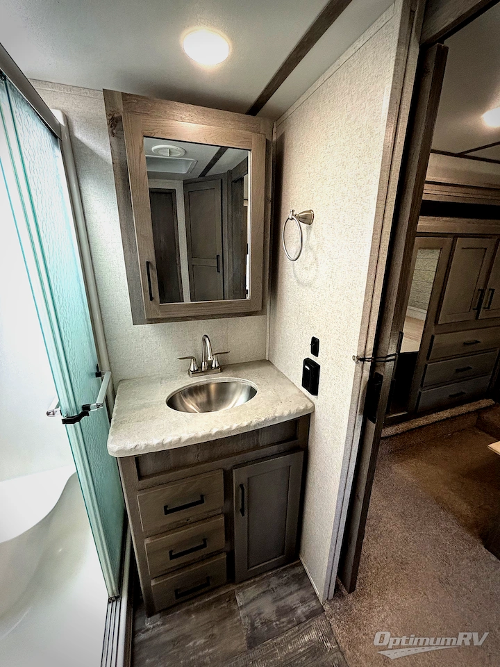 2019 Keystone Raptor 415 Photo 9