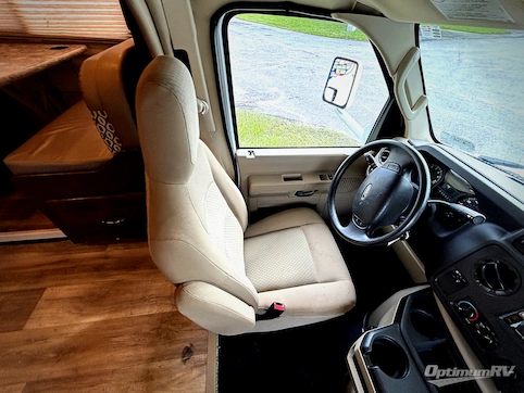 2018 Thor FREEDOM ELITE 24HE RV Photo 2