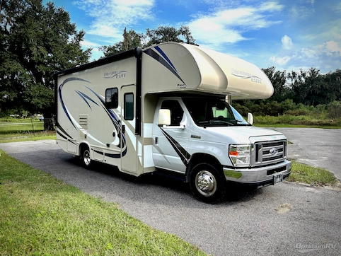 Used 2018 Thor FREEDOM ELITE 24HE Featured Photo