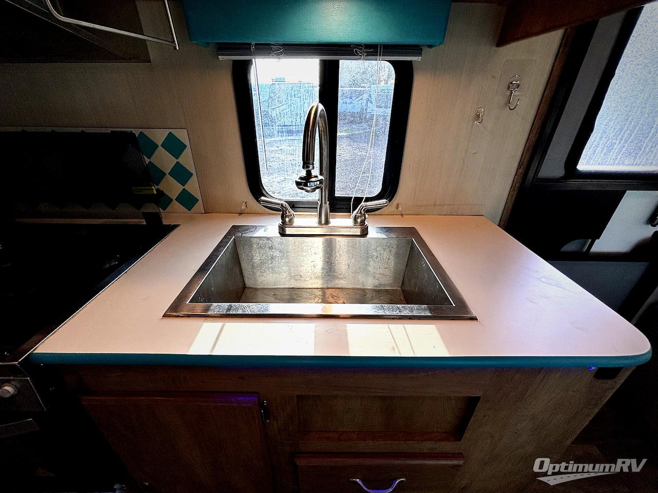 2021 Gulf Stream Vintage Cruiser 23RSS Photo 6