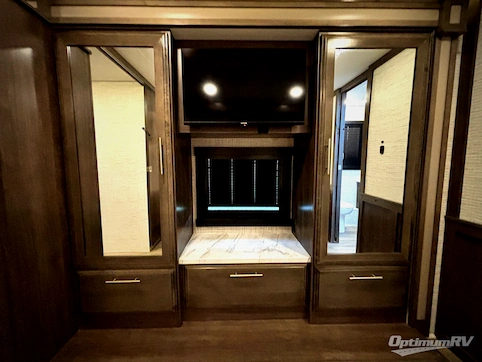 2025 Entegra Vision XL 36C RV Photo 4