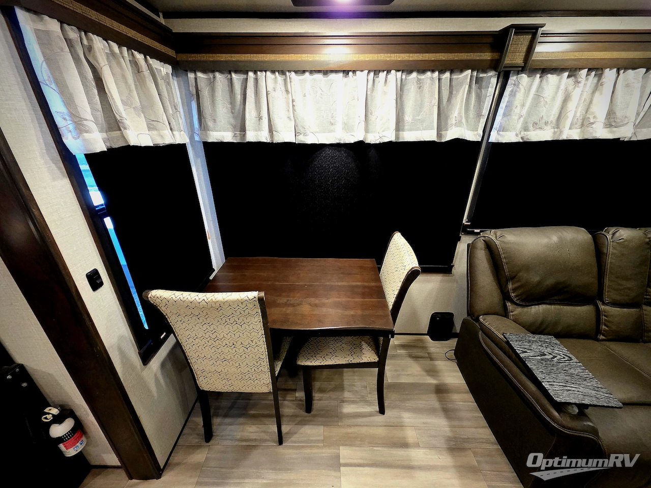 2021 Alliance Paradigm 340RL Photo 6