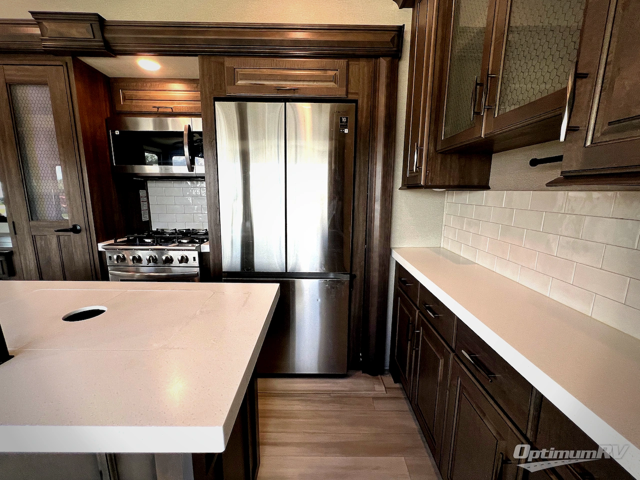 2022 Grand Design Solitude 378MBS Photo 14