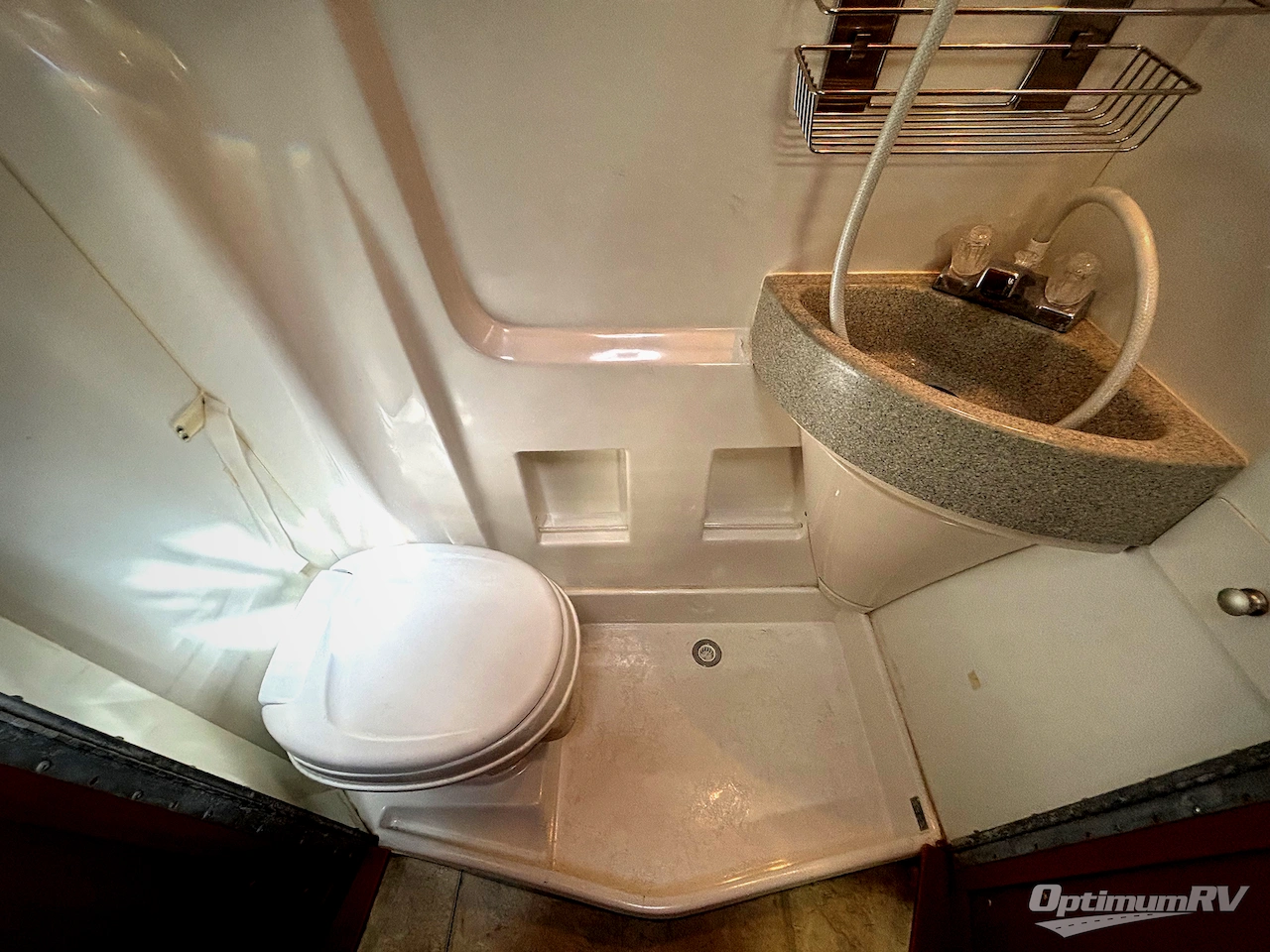 2011 Roadtrek Roadtrek Adventurous Photo 17