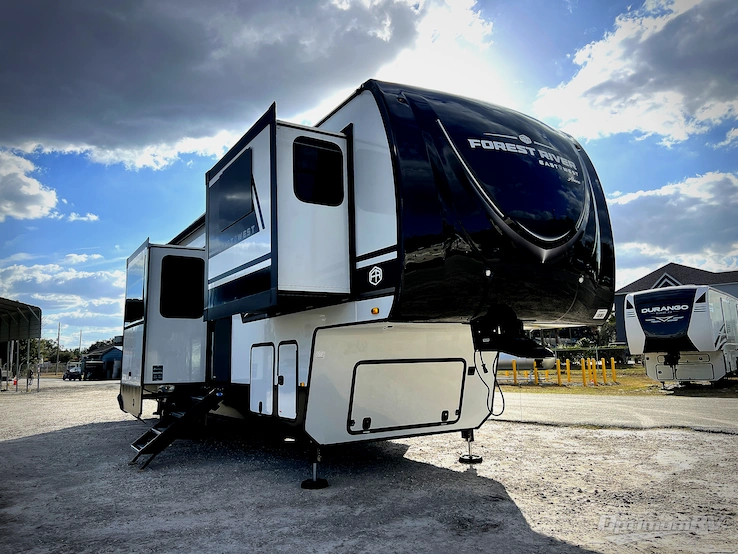 2025 East To West Ahara 380FL RV Photo 1