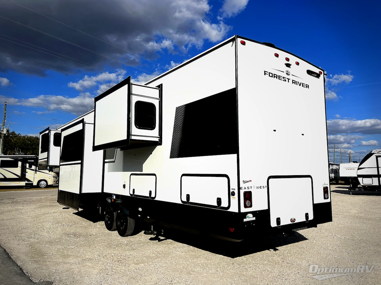 2025 East To West Ahara 380FL Photo 2