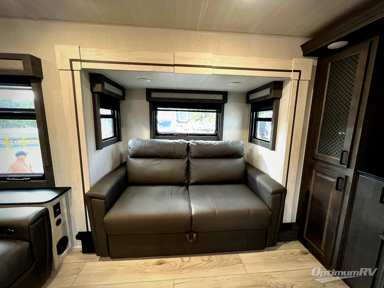 2025 East To West Ahara 380FL Photo 9