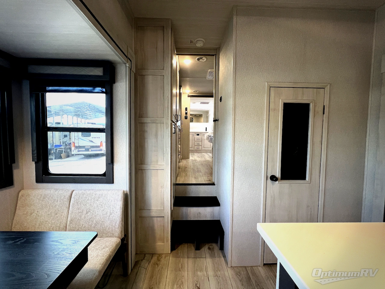 2025 East To West Ahara 380FL Photo 22