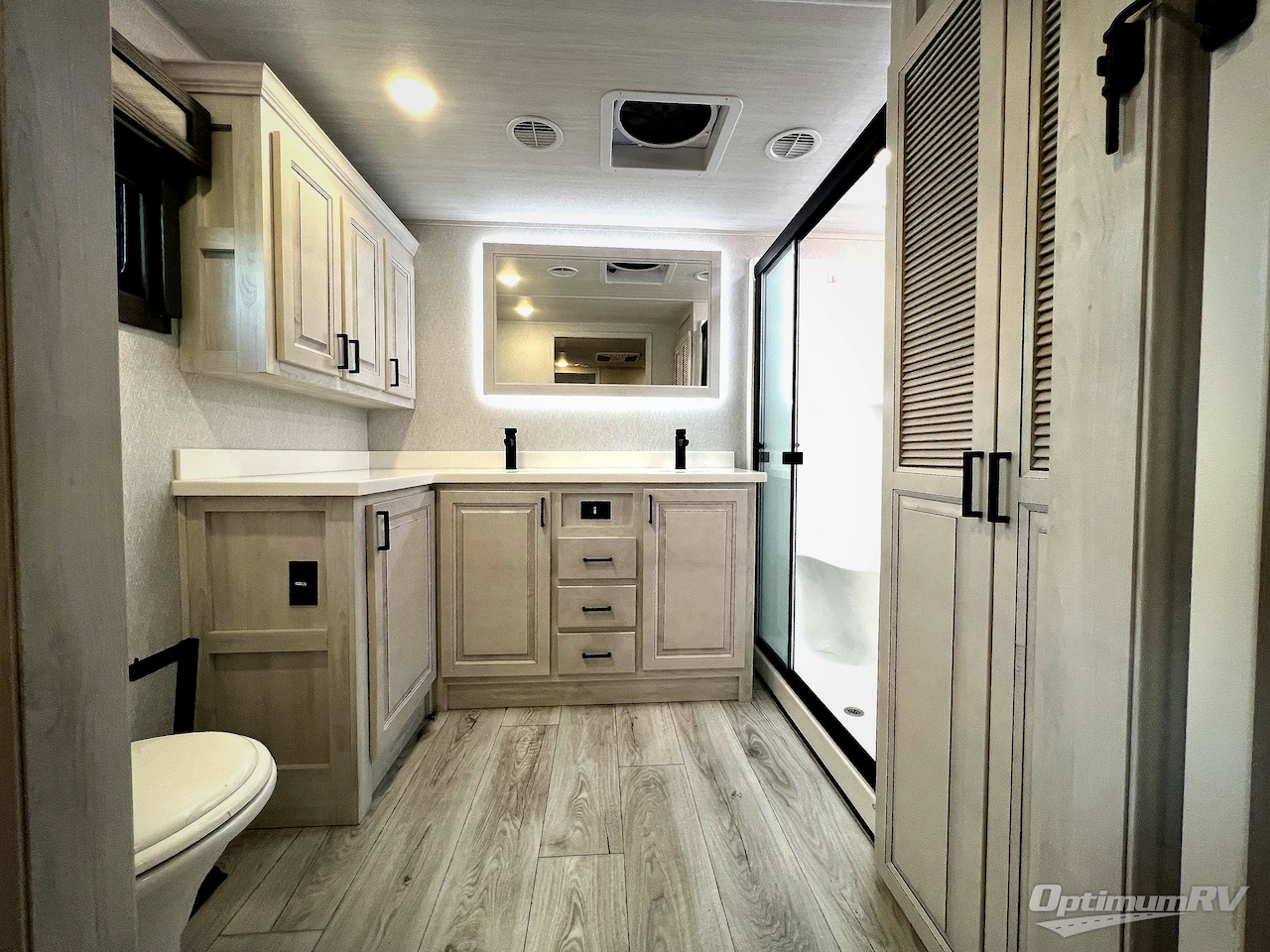 2025 East To West Ahara 380FL Photo 25