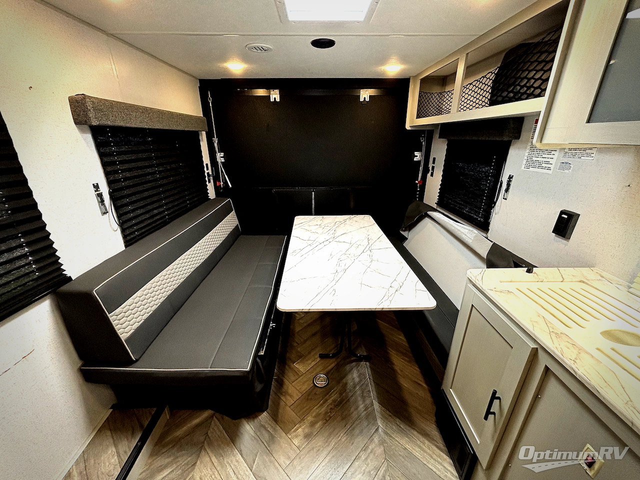 2022 Forest River Salem FSX 260RTX Photo 13