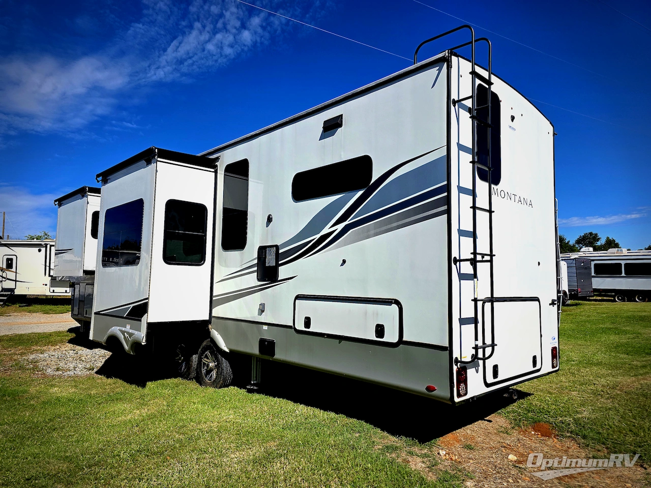 2023 Keystone Montana 3901RK Photo 3