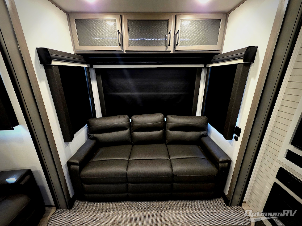 2023 Keystone Montana 3901RK Photo 8