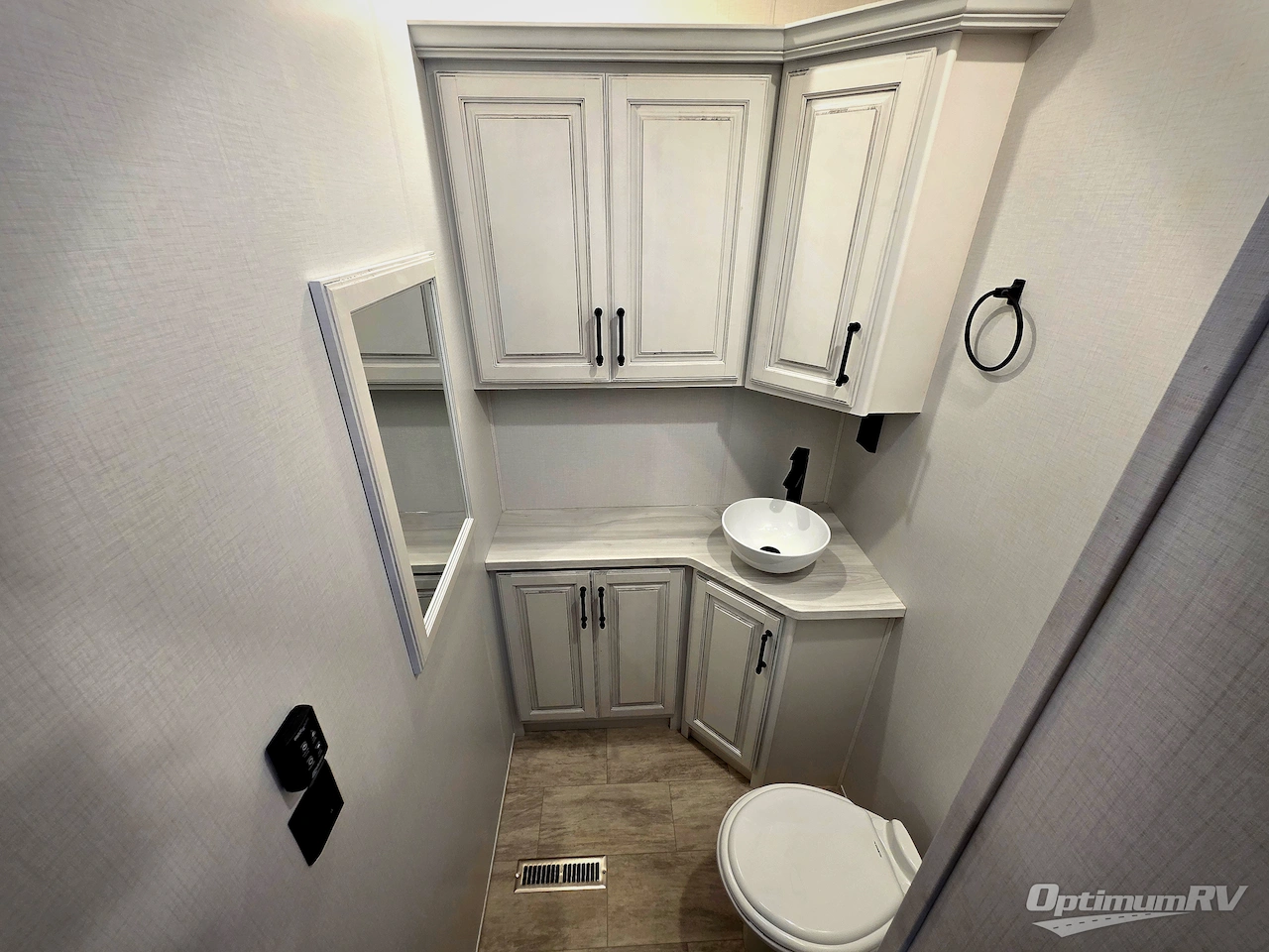 2023 Keystone Montana 3901RK Photo 14