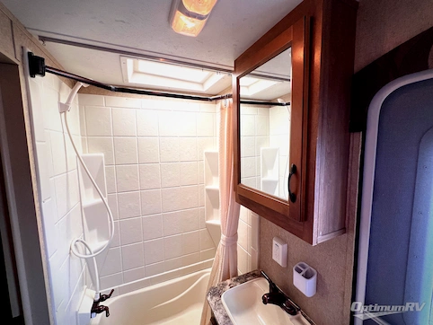 2014 Coachmen Catalina 323BHDS RV Photo 3