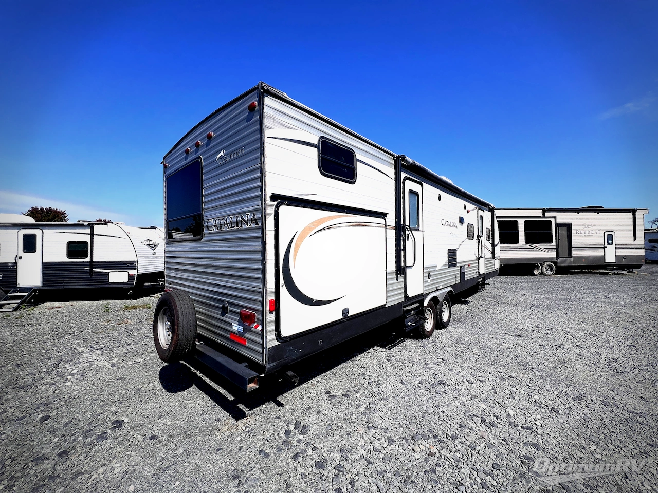 2014 Coachmen Catalina 323BHDS Photo 2