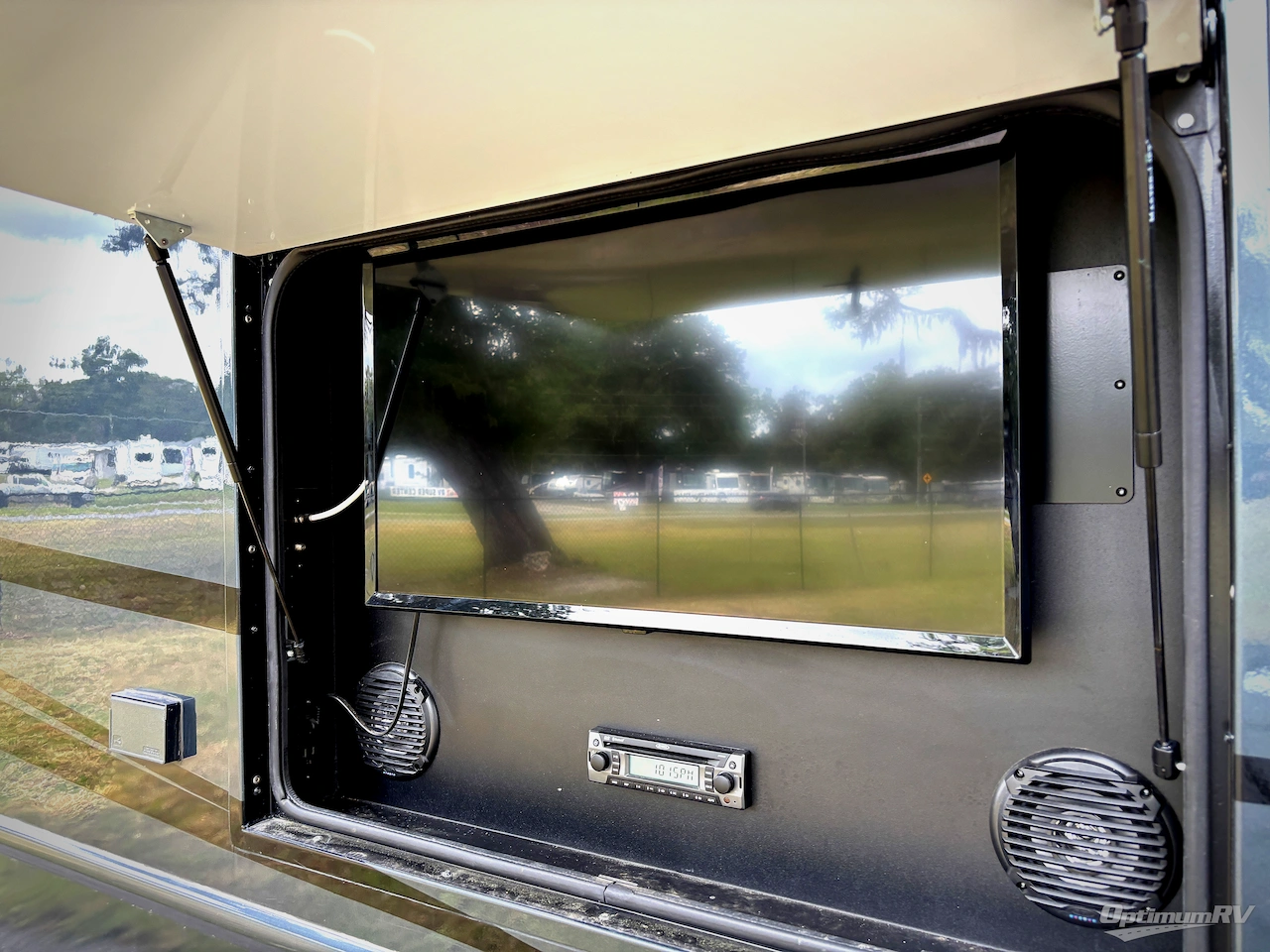2022 Luxe by the RV Factory Luxe Elite 38GFB Photo 23