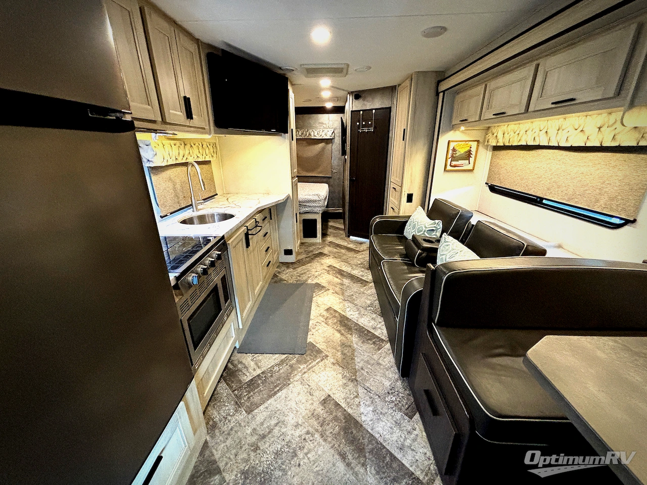 2020 Forest River Sunseeker LE 2550DSLE Chevy Photo 4