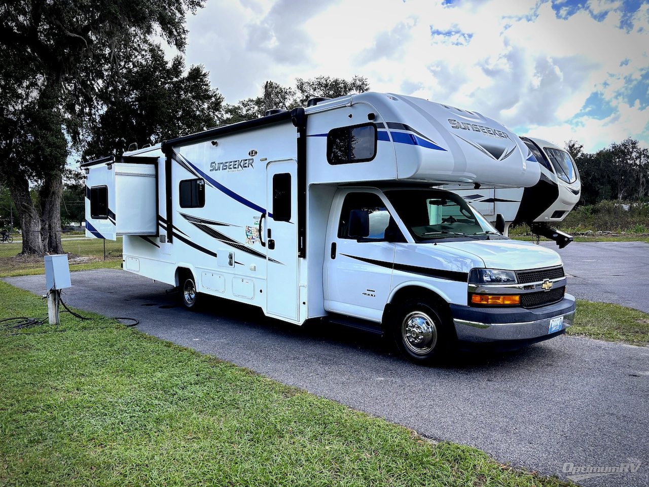 2020 Forest River Sunseeker LE 2550DSLE Chevy Photo 1