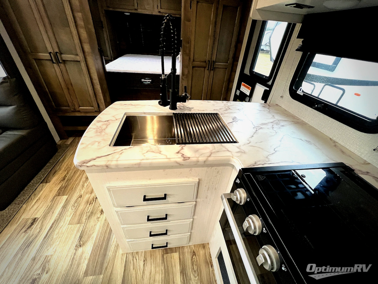 2021 Venture SportTrek ST281VBH Photo 8