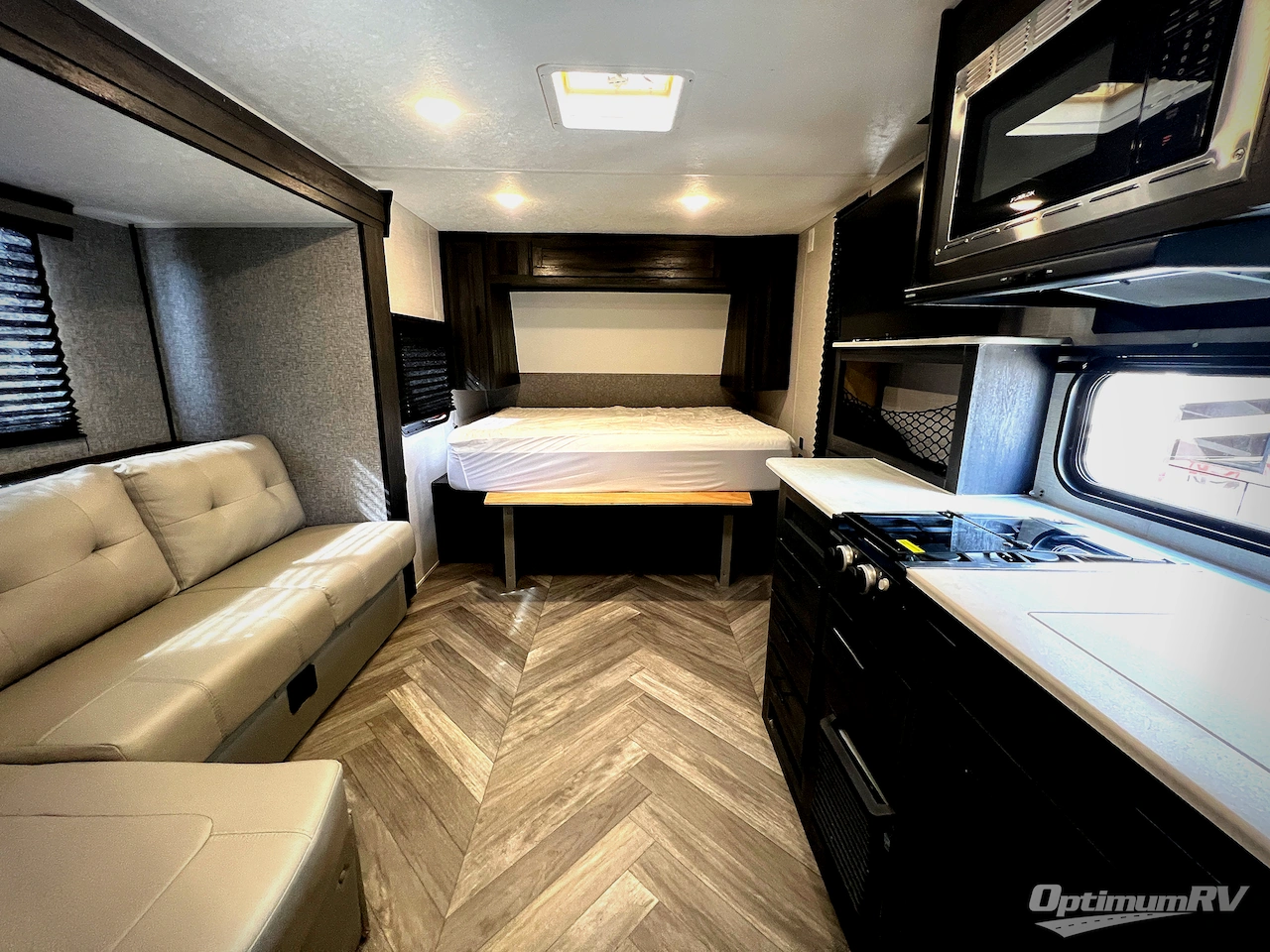 2021 Forest River Ozark 1800QS Photo 4