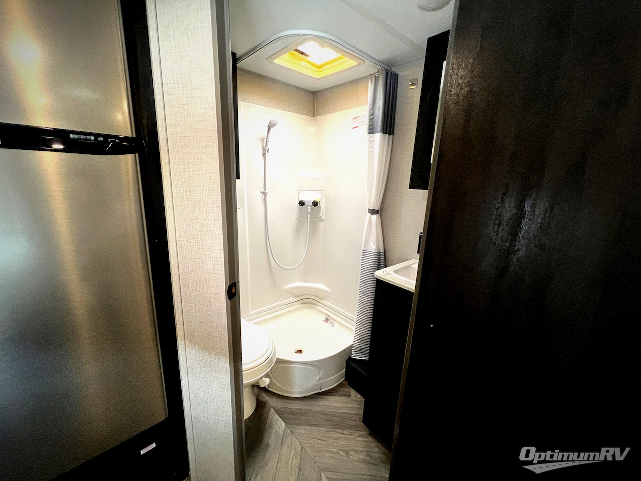 2021 Forest River Ozark 1800QS Photo 13