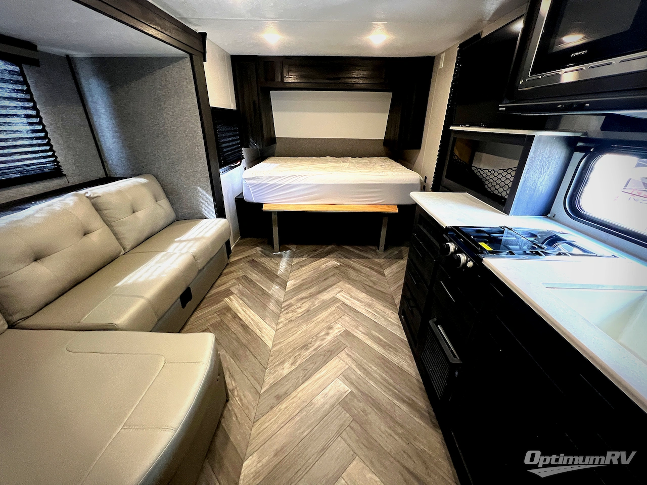 2021 Forest River Ozark 1800QS Photo 16