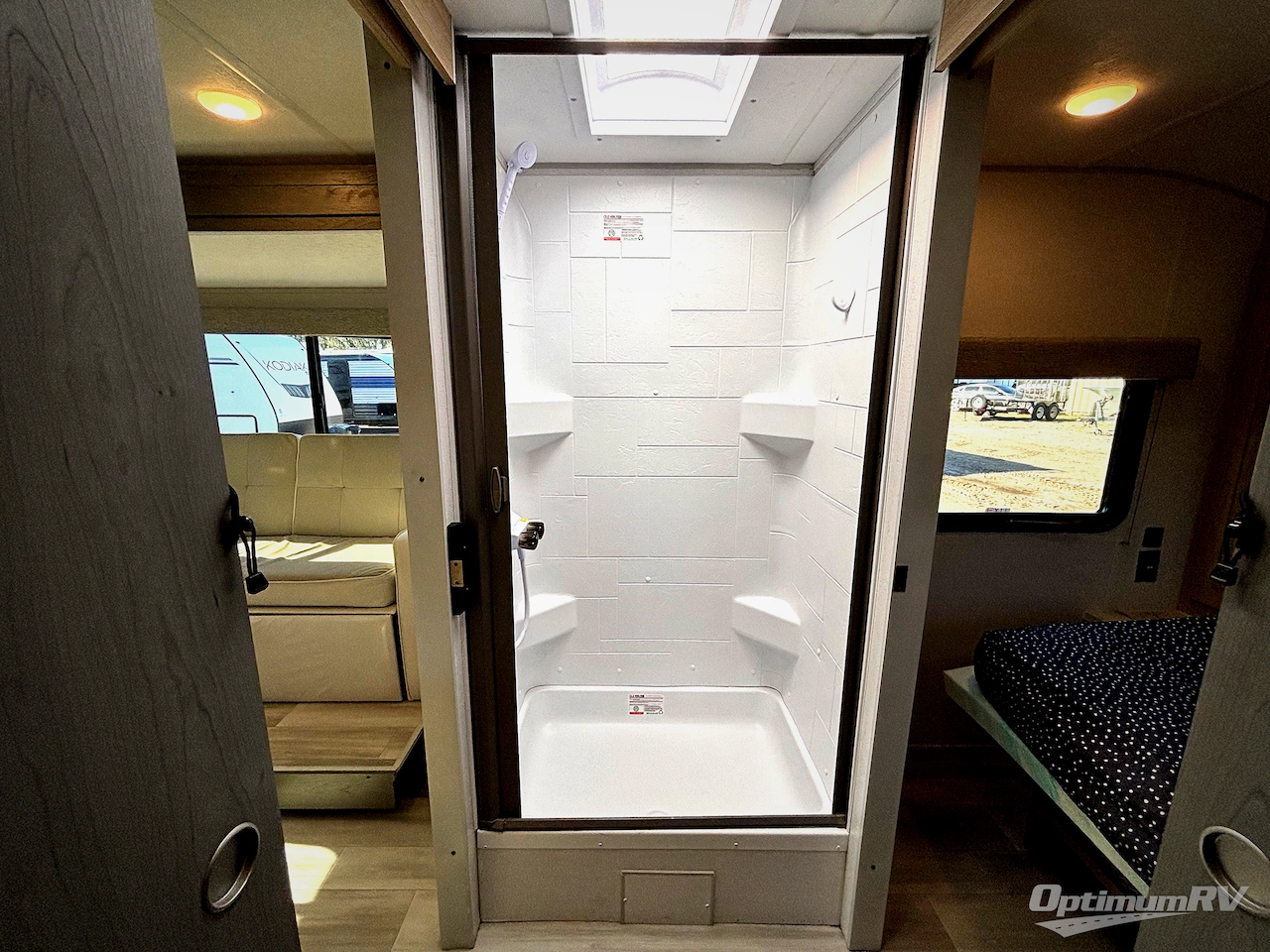 2023 Forest River Salem FSX 163RDSK Photo 9