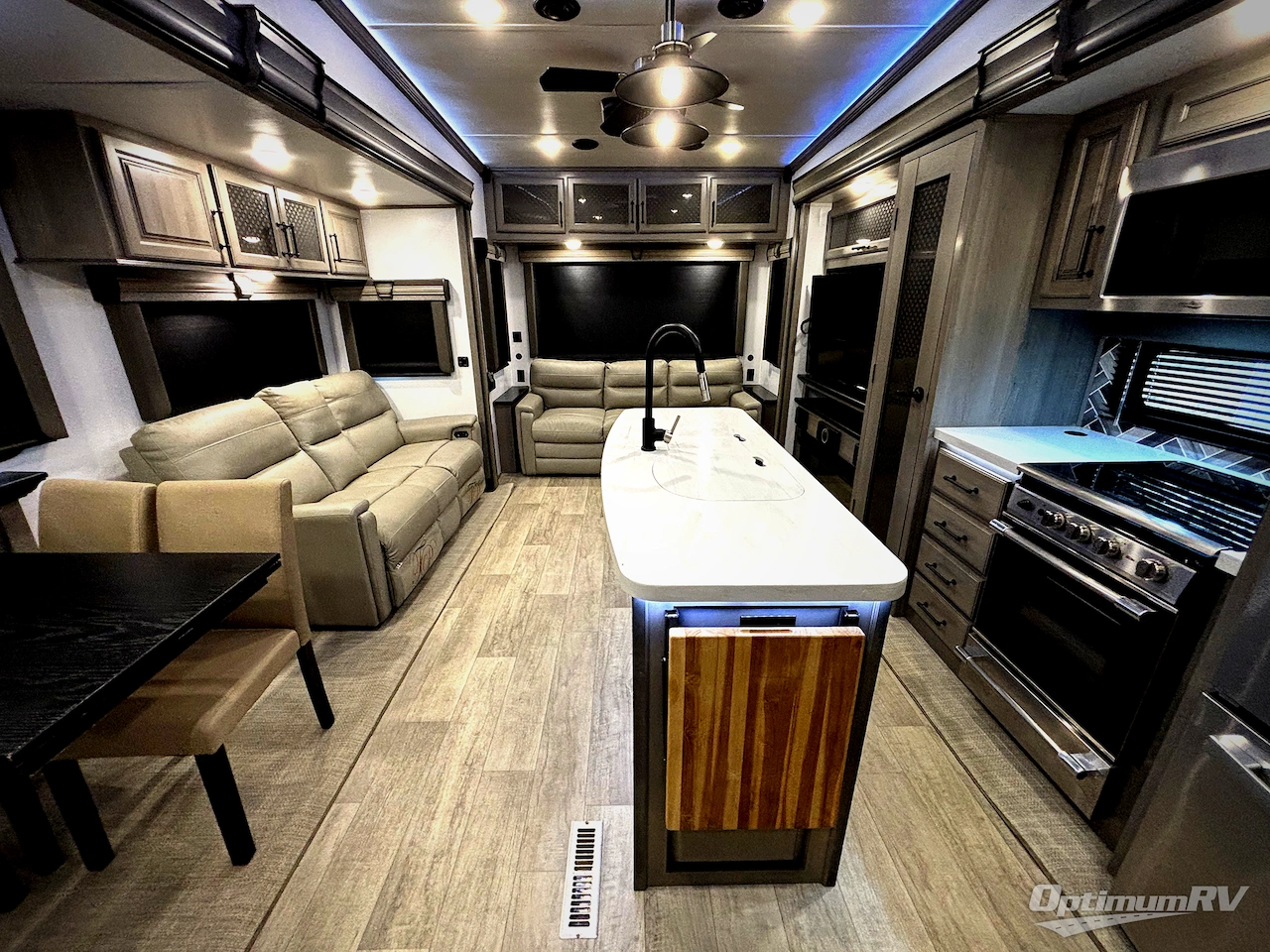 2022 Keystone Montana 3931FB Photo 4