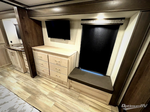 2022 Alliance Paradigm 370FB RV Photo 3