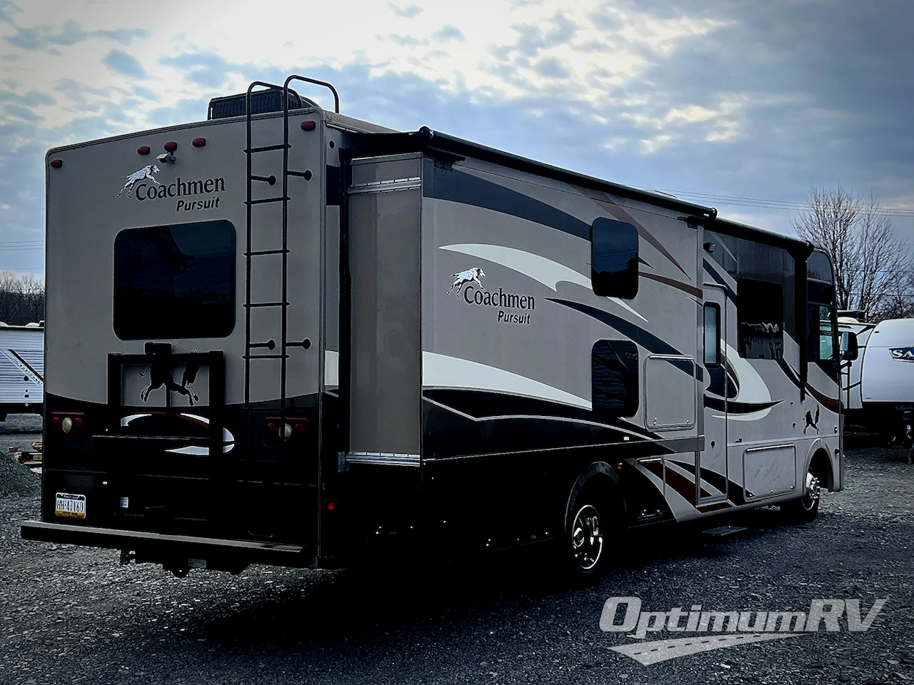 2017 Coachmen Pursuit 33 BH Photo 2