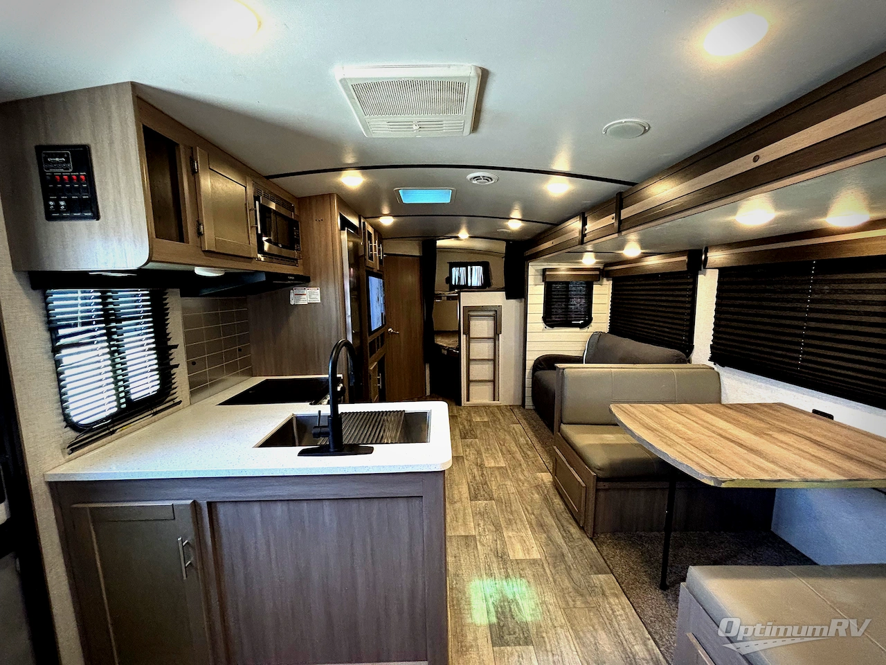 2021 CrossRoads Sunset Trail SS272BH Photo 4