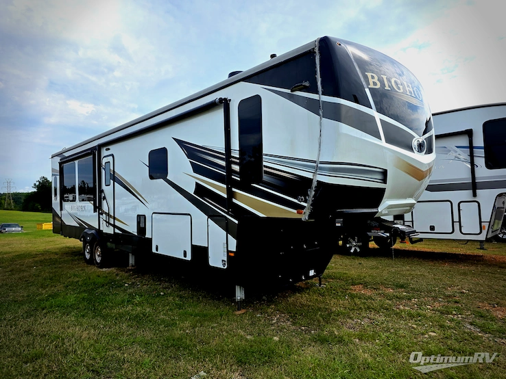2022 Heartland Bighorn 3970FB RV Photo 1
