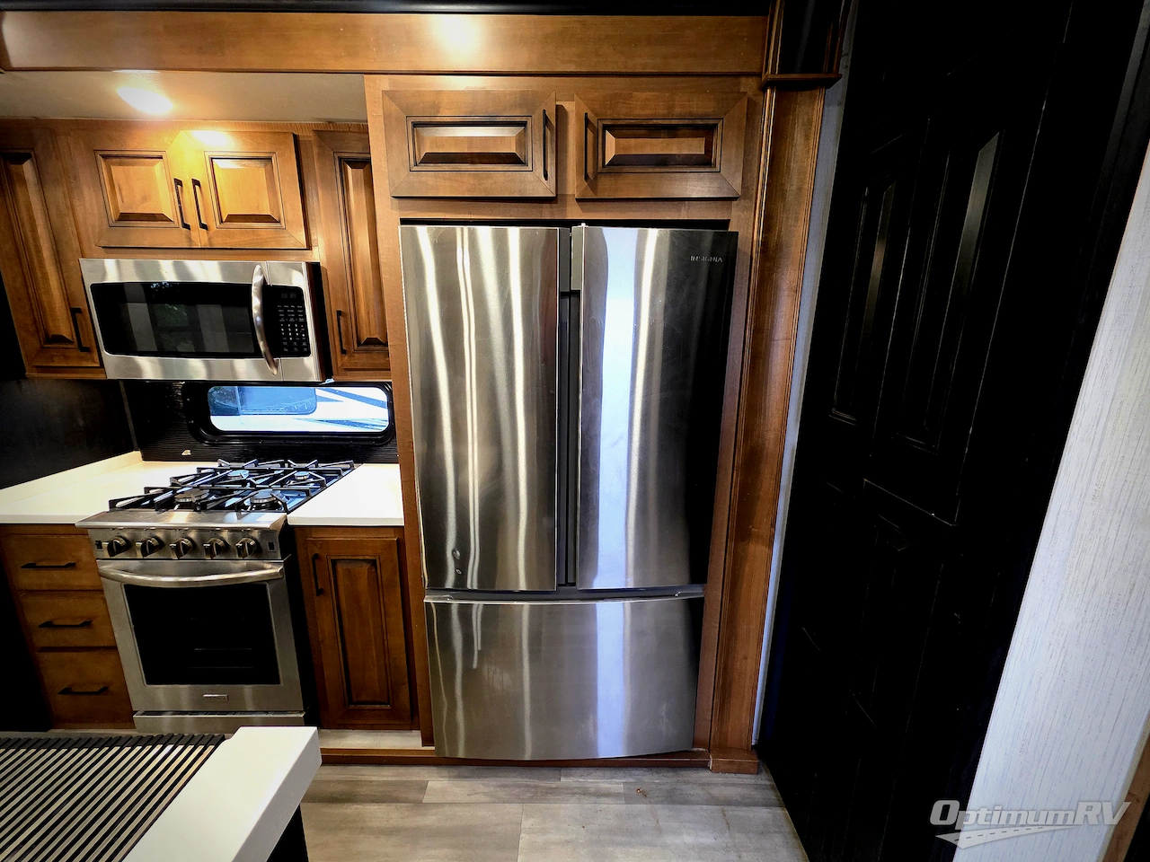 2022 Heartland Bighorn 3970FB Photo 11