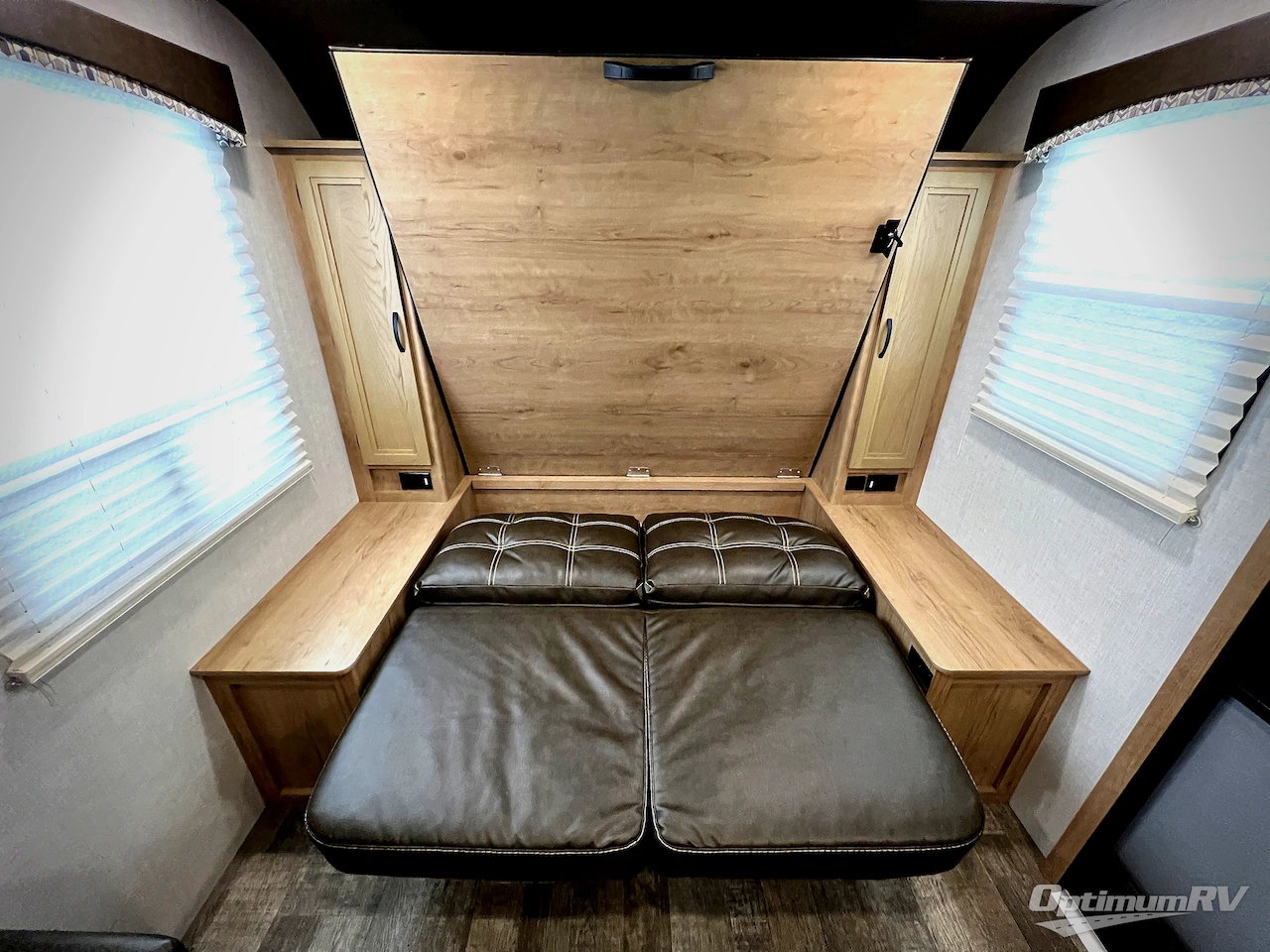 2021 Winnebago Towables Micro Minnie 2106DS Photo 9