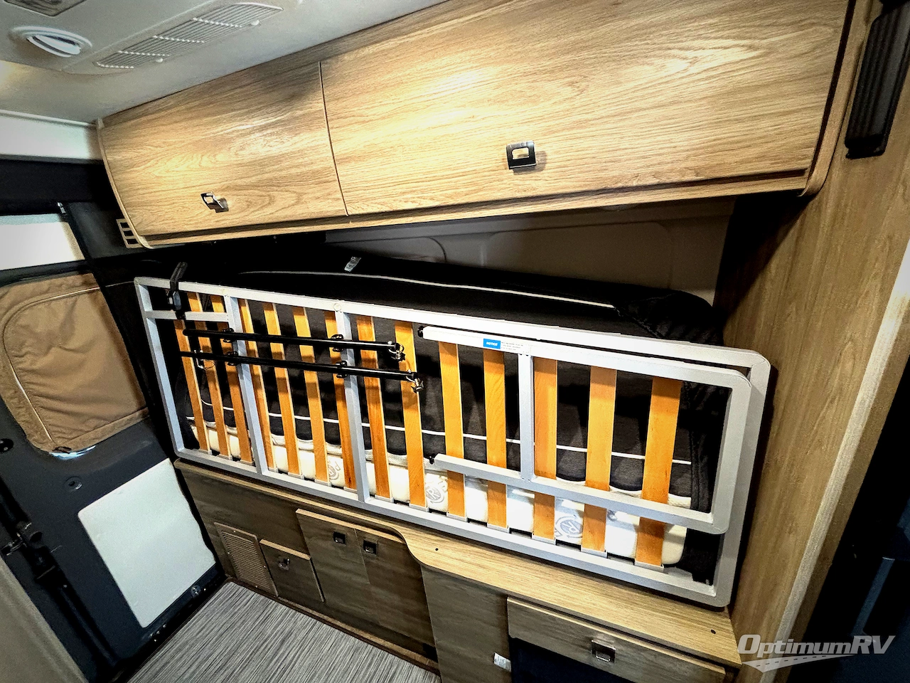 2024 Winnebago Travato 59G Photo 11