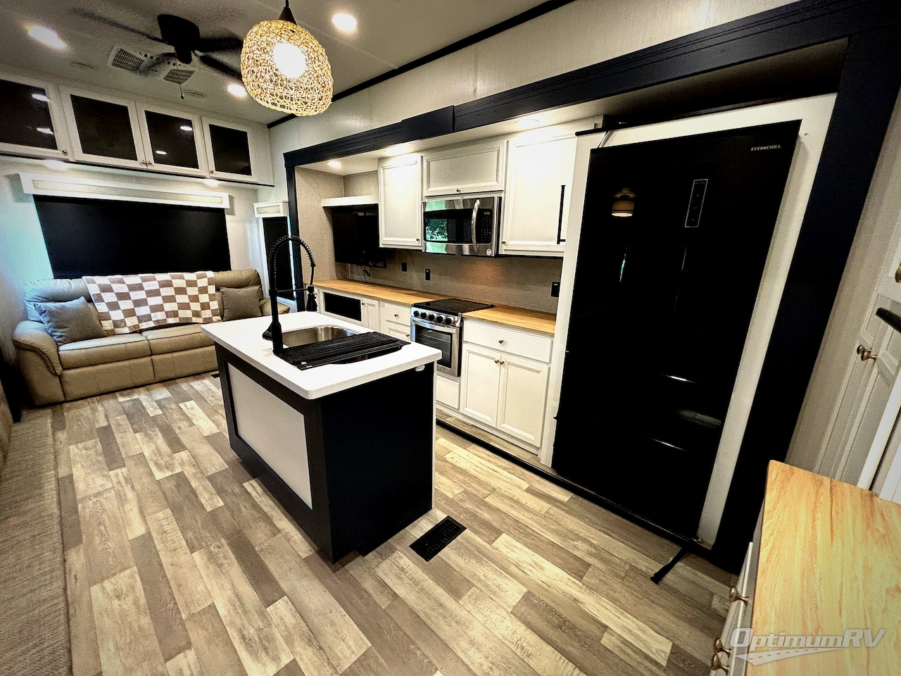 2023 Forest River Cedar Creek Experience 3425RL Photo 17