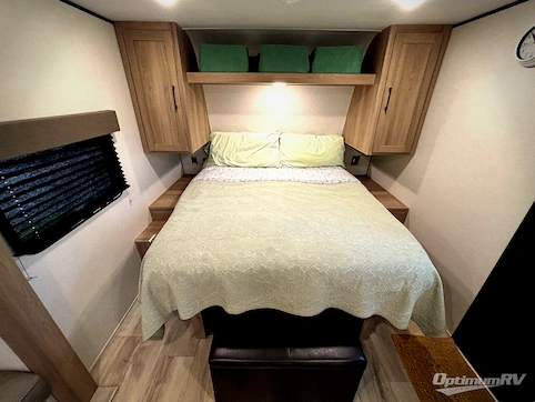 2025 Keystone Coleman Light 18RX RV Photo 3
