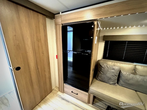 2025 Keystone Coleman Light 18RX RV Photo 4