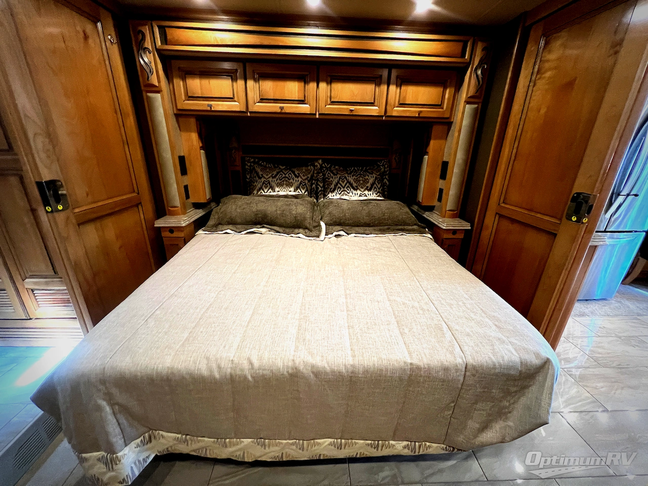 2019 Tiffin Phaeton 40 QBH Photo 18