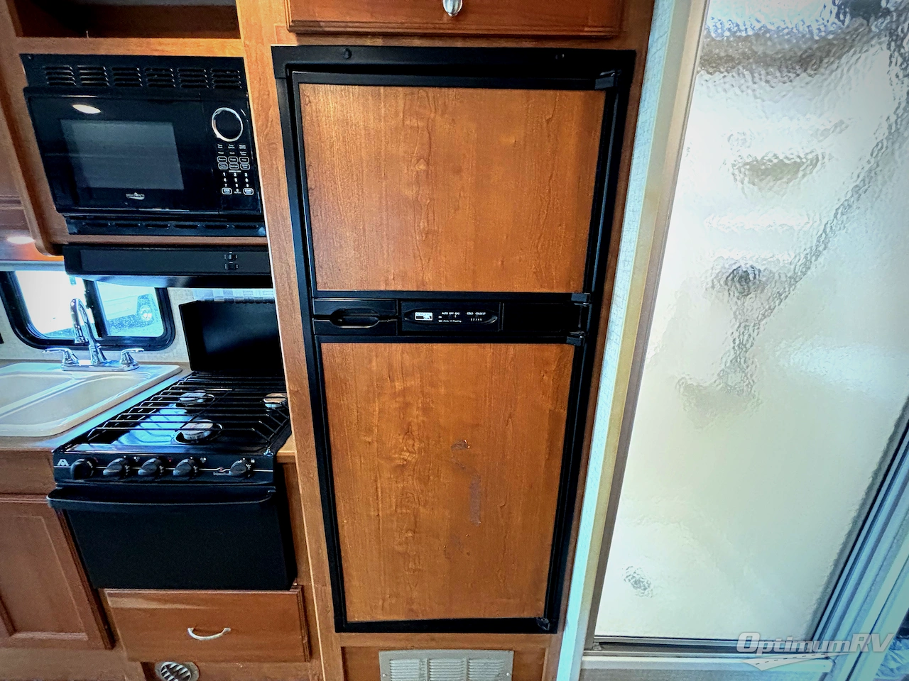 2017 Winnebago Vista 31KE Photo 17