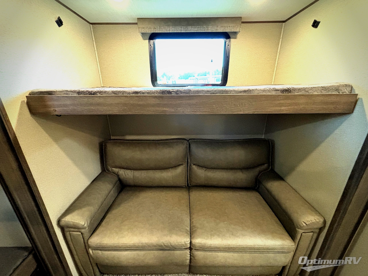 2022 Grand Design Solitude S-Class 3740BH Photo 22