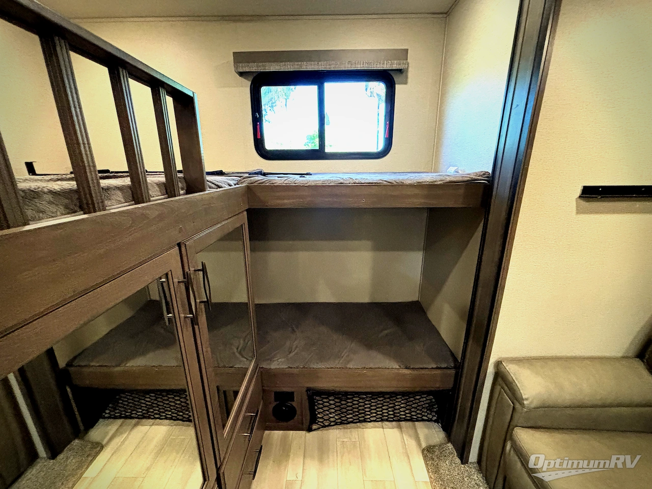 2022 Grand Design Solitude S-Class 3740BH Photo 24