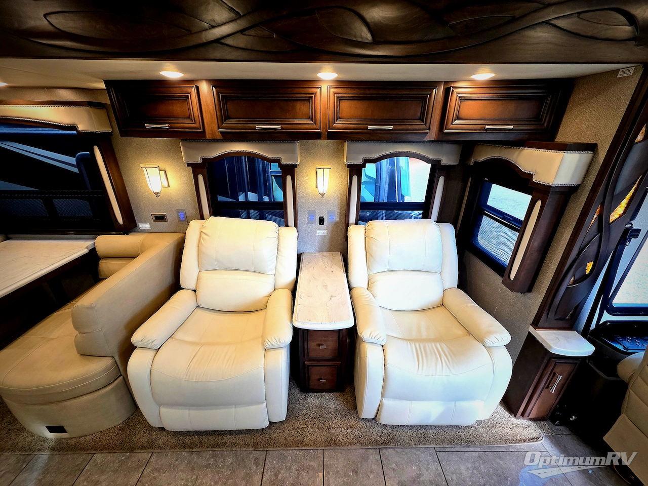 2019 Newmar Ventana LE 4037 Photo 10