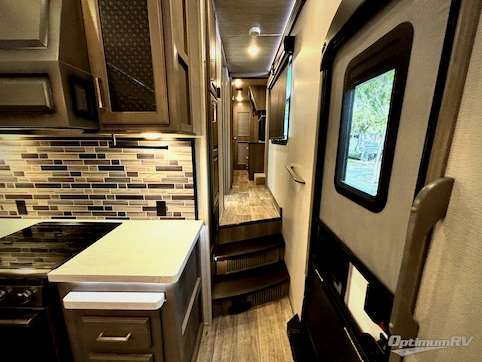 2021 Keystone Montana 3231CK RV Photo 2