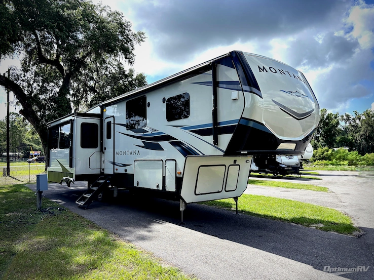 2021 Keystone Montana 3231CK RV Photo 1