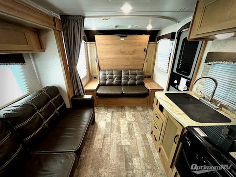 2021 Winnebago Towables Micro Minnie 2106DS RV Photo 2