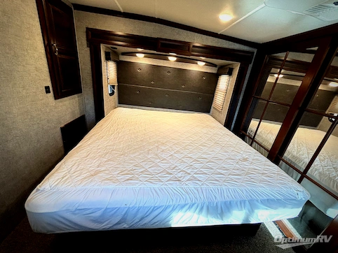 2018 Forest River Vengeance Touring Edition 40D12 RV Photo 2