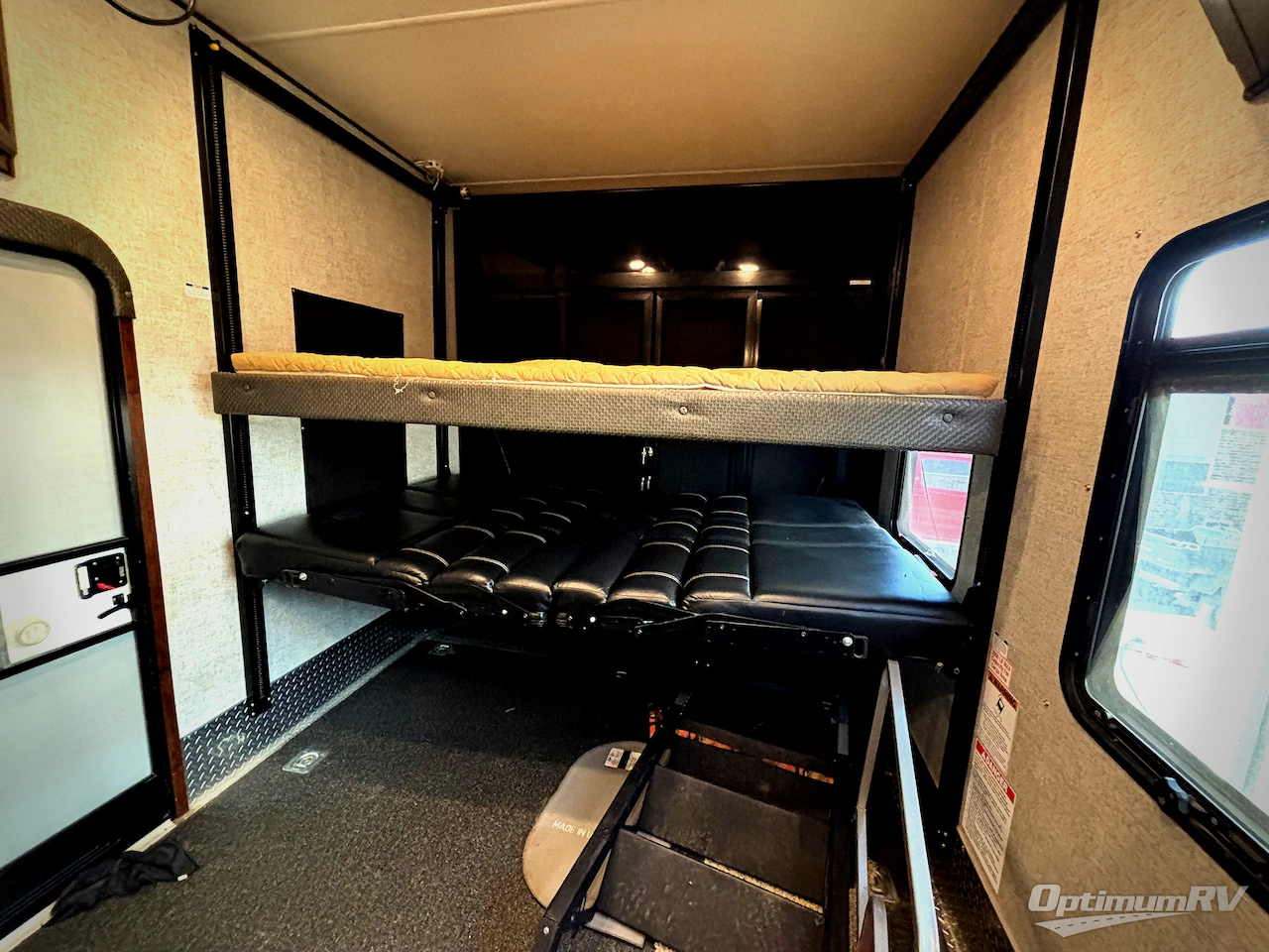 2018 Forest River Vengeance Touring Edition 40D12 Photo 17