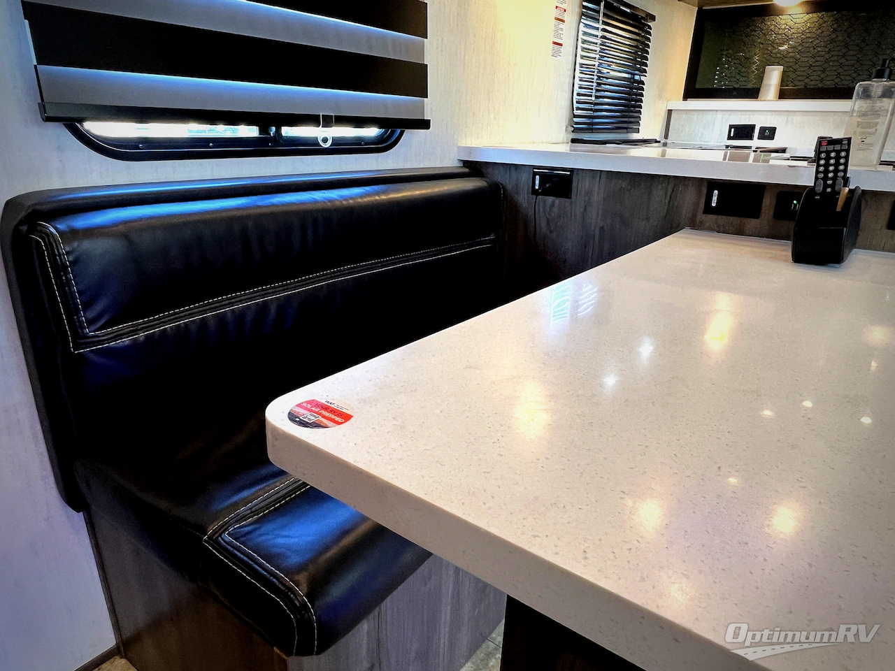 2022 Forest River Vengeance Rogue Armored VGF371A13 Photo 9